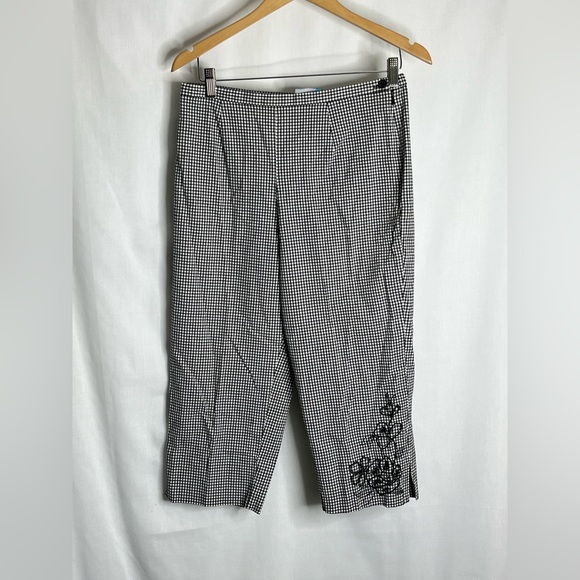 Requirements Black/White Check Crop/Capri Lightweight Pants Size 14P Used GHN4.. - Picture 2 of 6